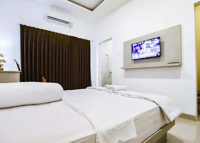 White Blue House 3 - Pvt Room, Shared Pool&kitchen 3*
