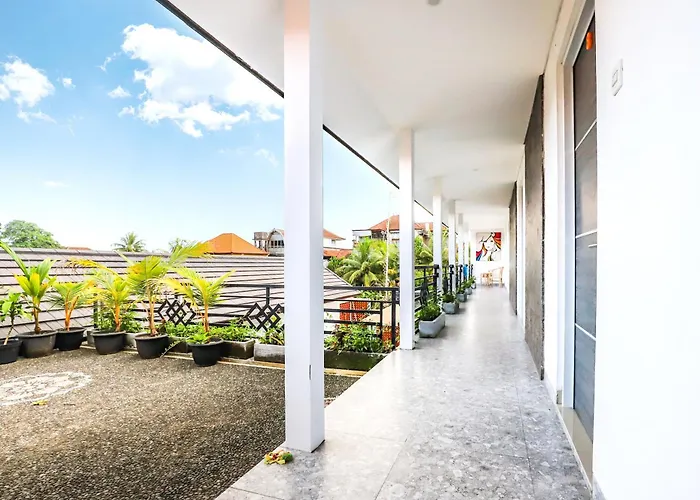White Blue House 3 - Pvt Room, Shared Pool&kitchen 3* Ubud